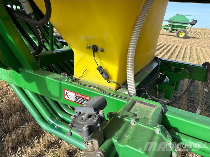 John Deere 1820 51 ft Air Drill Drillmaschinen