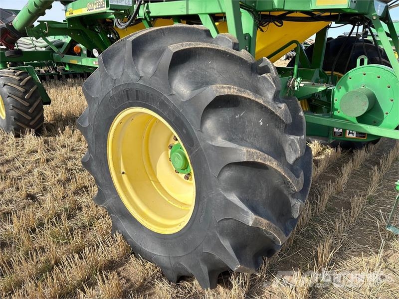 John Deere 1820 51 ft Air Drill Drillmaschinen