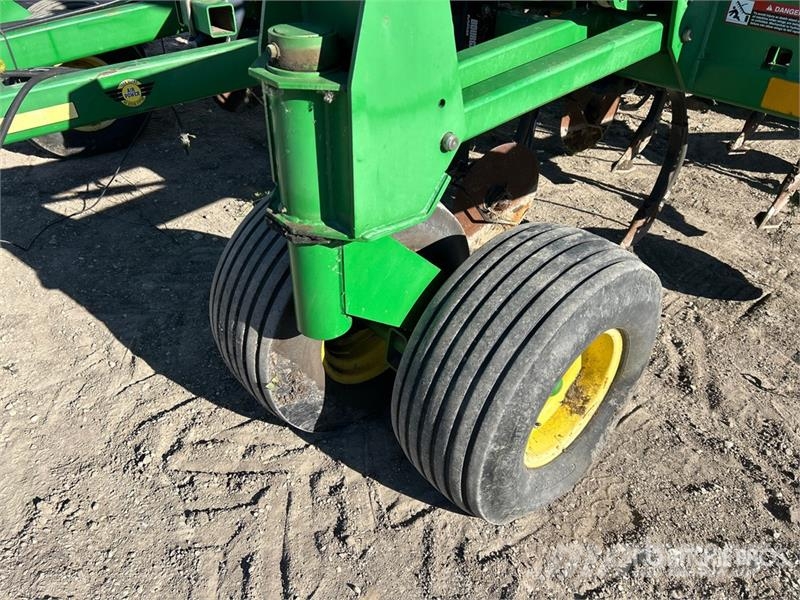 John Deere 1820 53 ft Air Drill Taladros