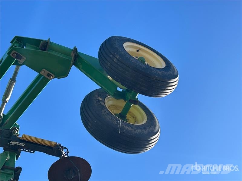 John Deere 1820 53 ft Air Drill Taladros