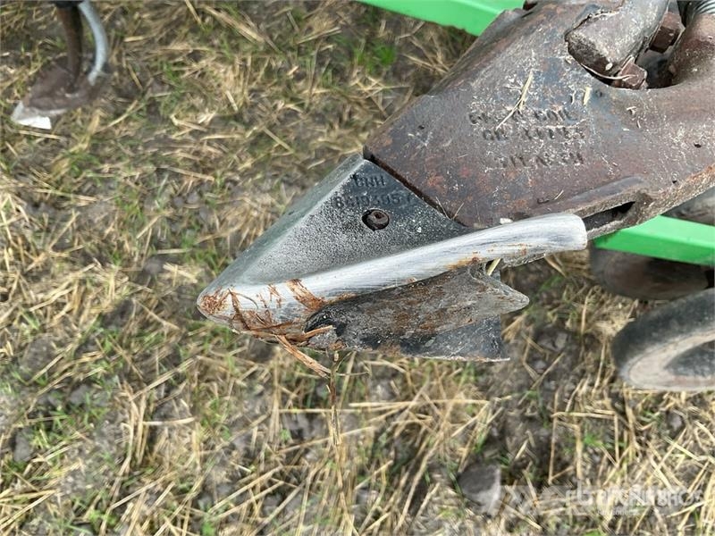 John Deere 1820 54 ft Air Drill Drills