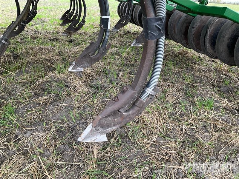 John Deere 1820 54 ft Air Drill Külvikud