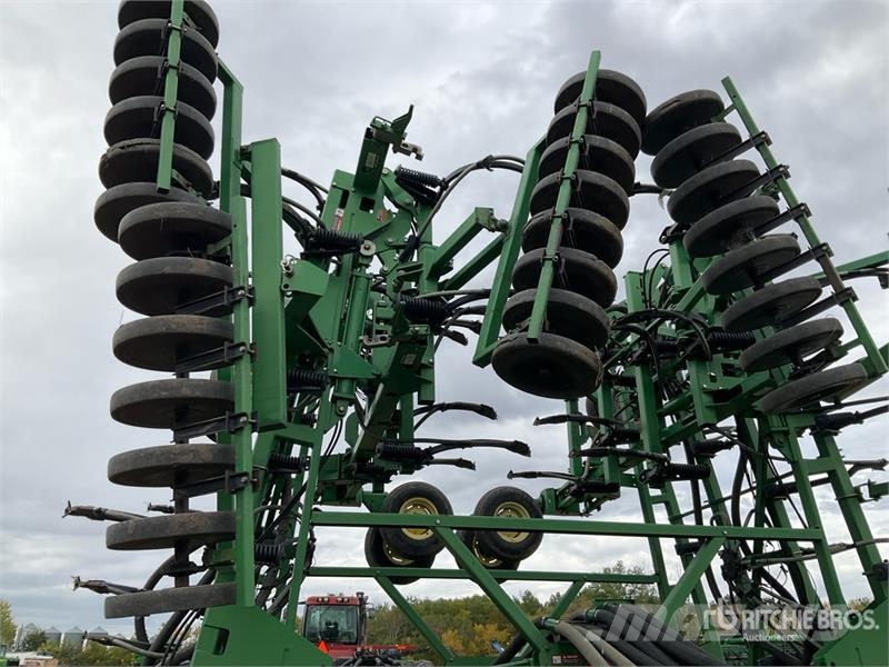 John Deere 1820 54 ft Air Drill Drills