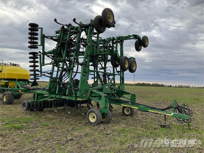 John Deere 1820 54 ft Air Drill Drills