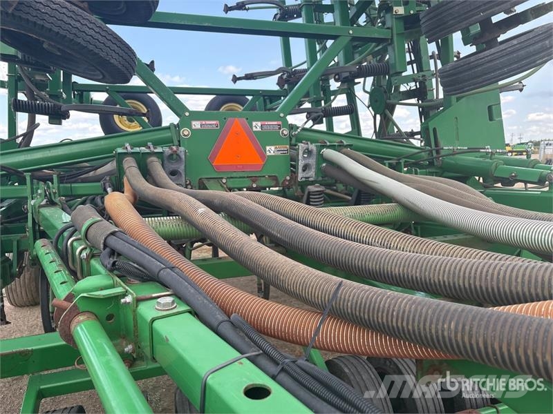 John Deere 1820 60 ft Air Drill 鑽頭