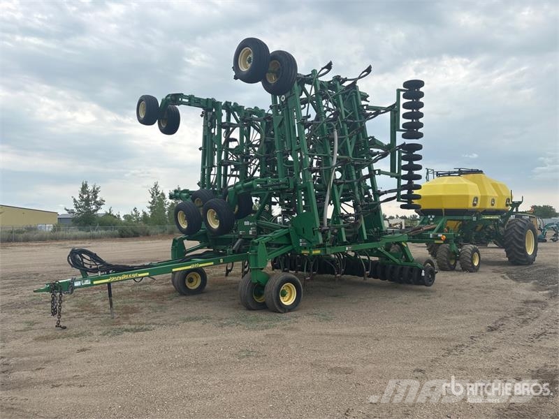 John Deere 1820 60 ft Air Drill 鑽頭