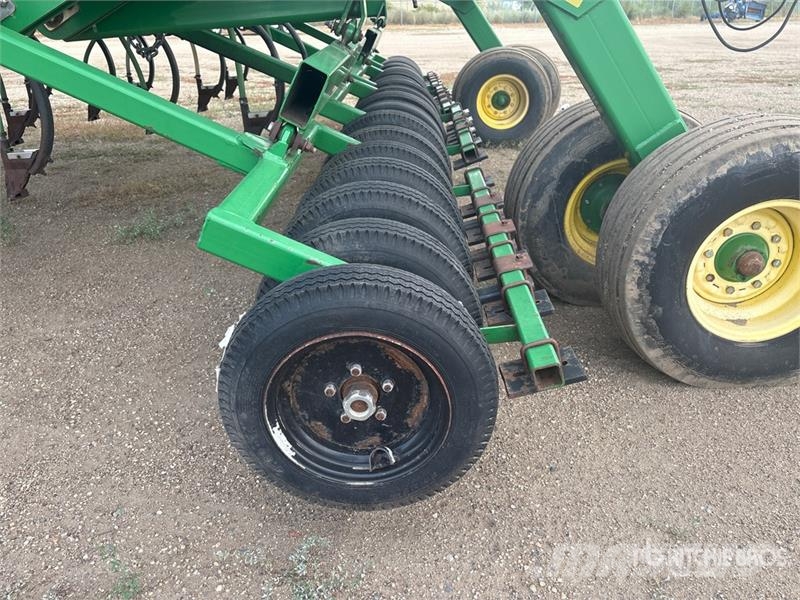 John Deere 1820 60 ft Air Drill 鑽頭