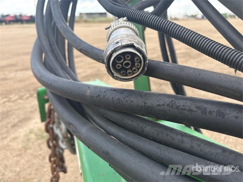 John Deere 1820 60 ft Air Drill 鑽頭