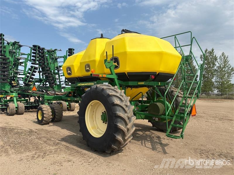 John Deere 1820 60 ft Air Drill 鑽頭