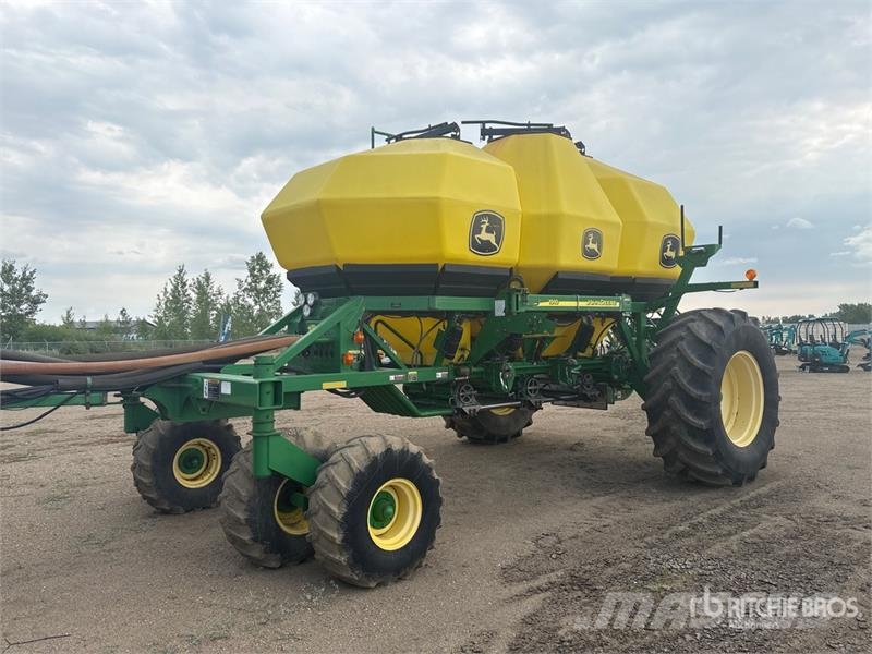 John Deere 1820 60 ft Air Drill 鑽頭