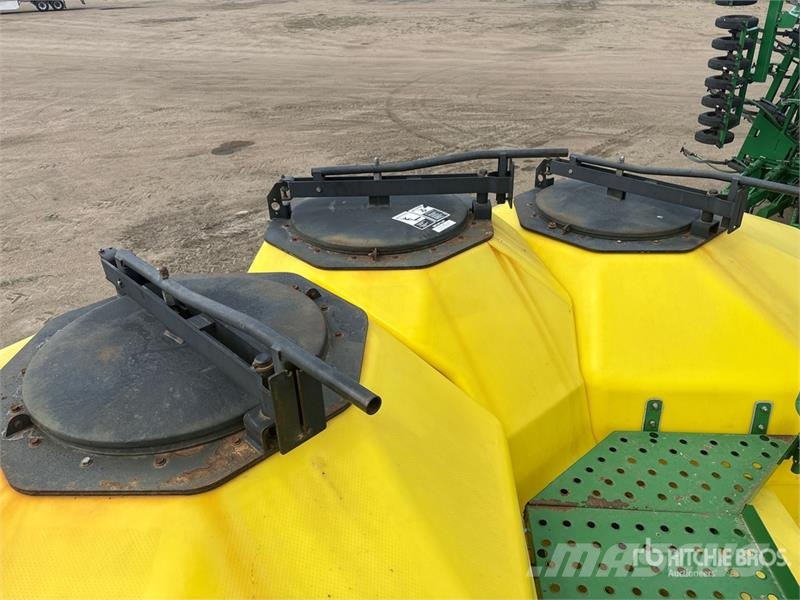 John Deere 1820 60 ft Air Drill 鑽頭