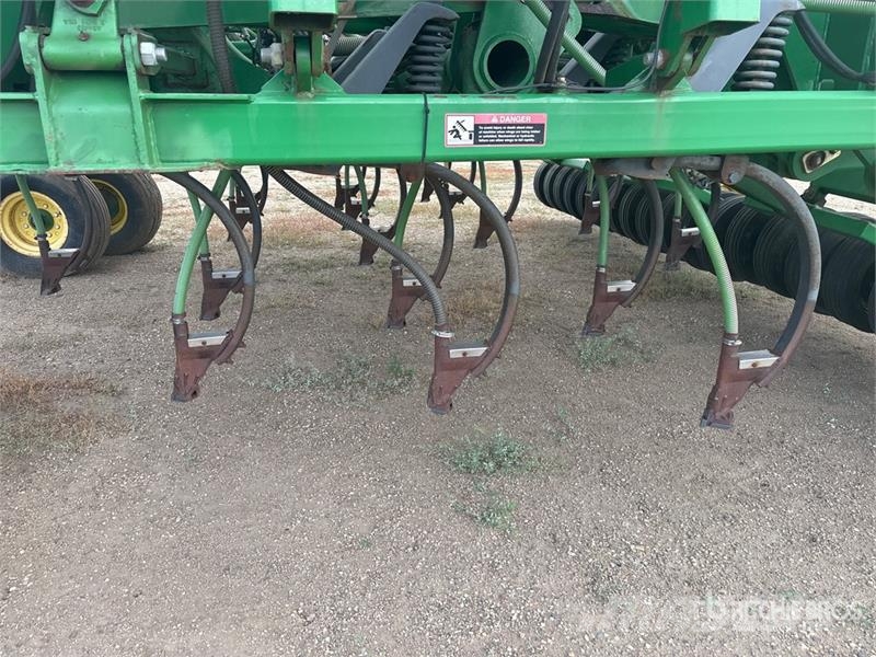 John Deere 1820 60 ft Air Drill 鑽頭