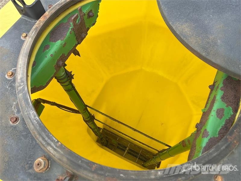 John Deere 1820 60 ft Air Drill 鑽頭