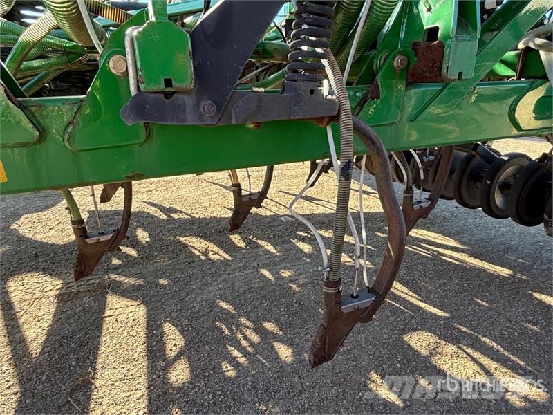 John Deere 1830 50 ft Air Drill Zaaimachines