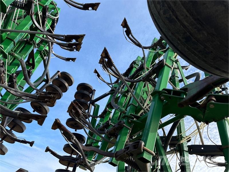 John Deere 1830 57 ft Air Drill 鑽頭
