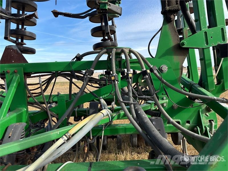 John Deere 1830 57 ft Air Drill 鑽頭