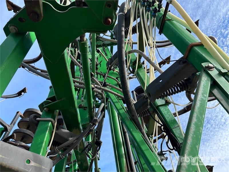 John Deere 1830 57 ft Air Drill 鑽頭