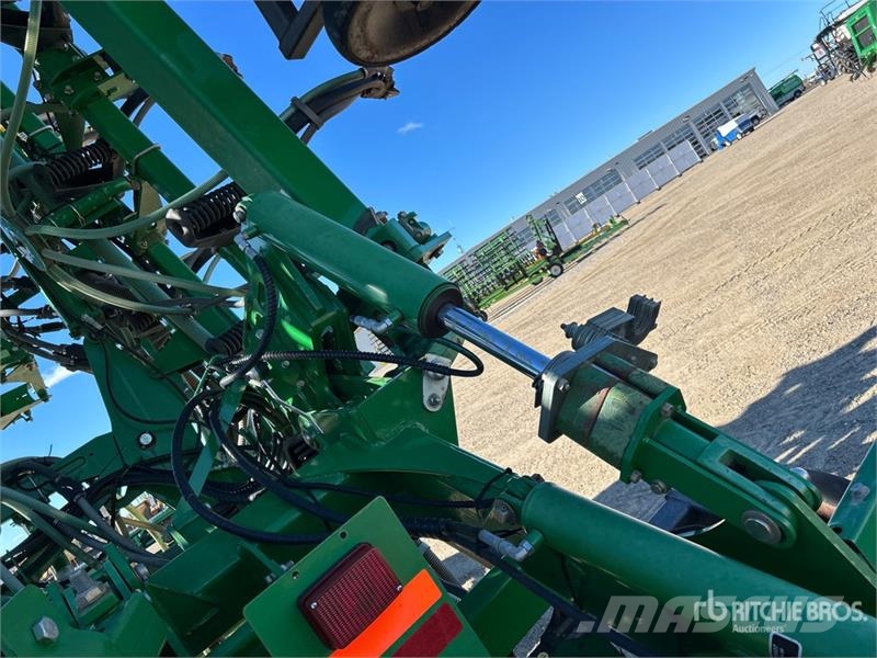 John Deere 1830 61 ft Air Drill 条播机