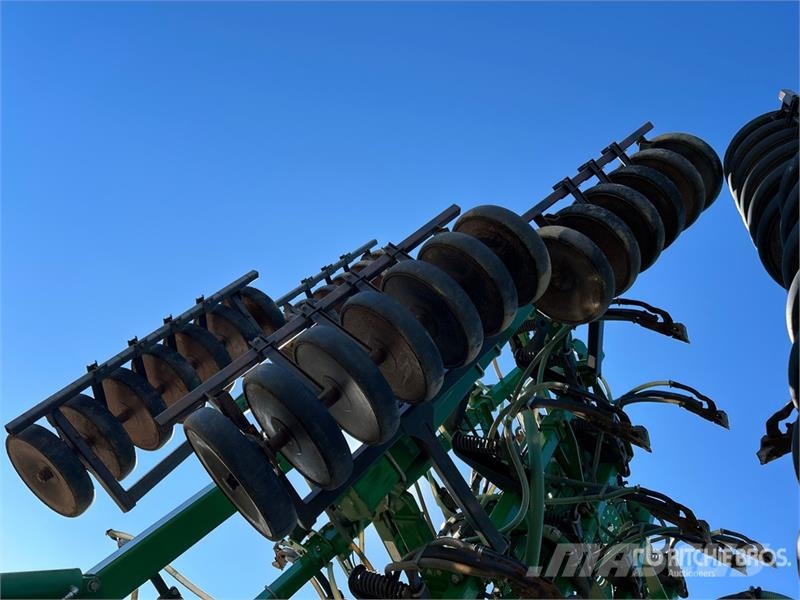 John Deere 1830 61 ft Air Drill 条播机