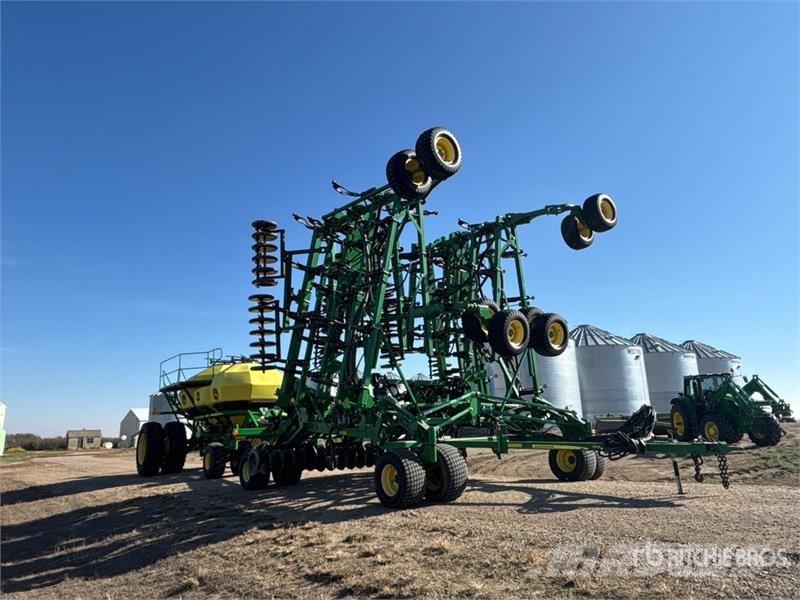 John Deere 1830 61 ft Air Drill Sējmašīnas