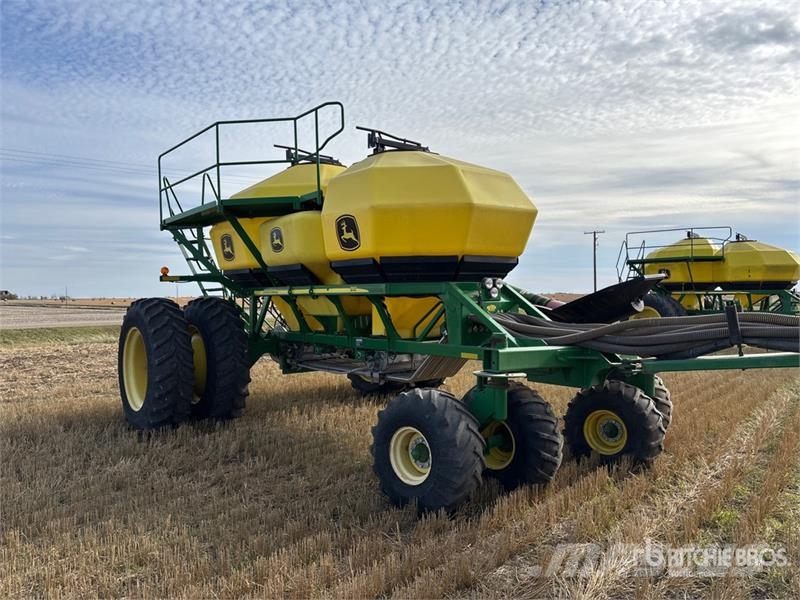 John Deere 1830 61 ft Air Drill 鑽頭