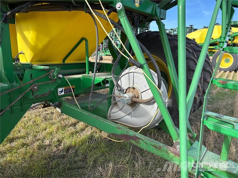 John Deere 1830 61 ft Air Drill 鑽頭