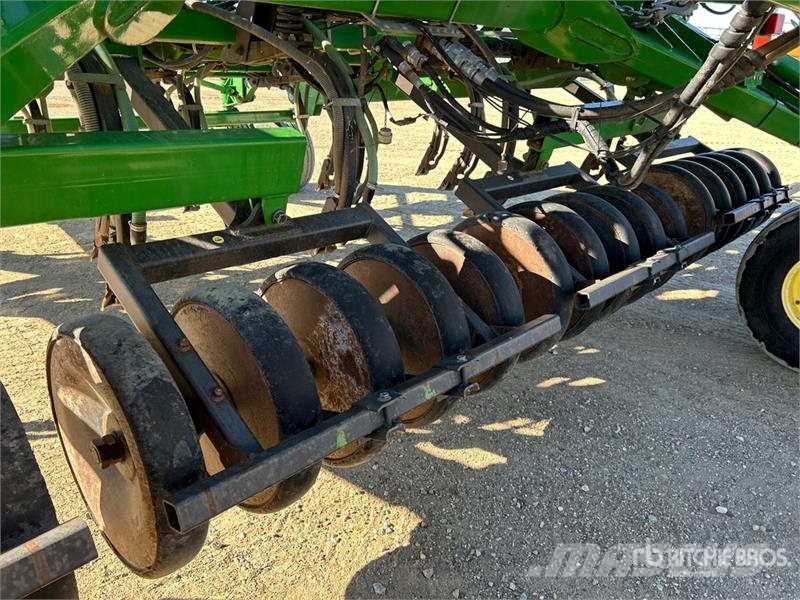 John Deere 1830 61 ft Air Drill 条播机
