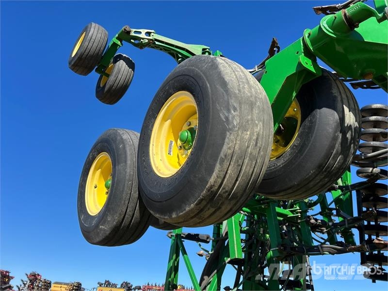 John Deere 1830 61 ft Air Drill 条播机