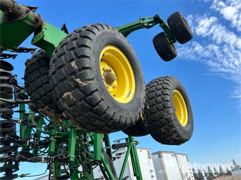 John Deere 1830 61 ft Air Drill 条播机