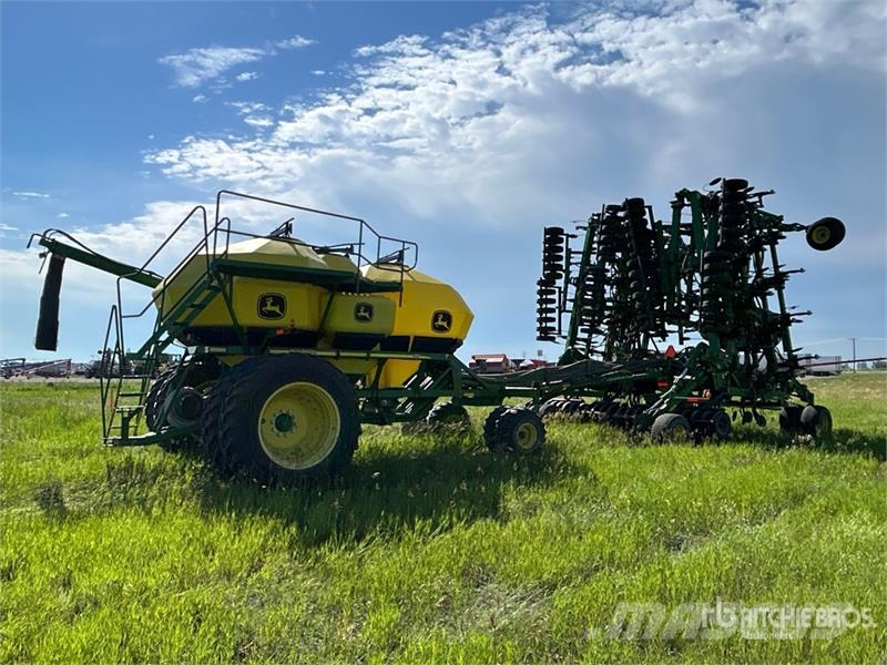 John Deere 1830 61 ft Air Drill 条播机