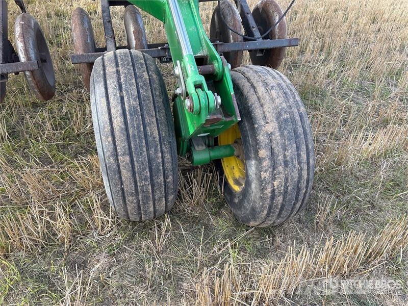 John Deere 1830 61 ft Air Drill 鑽頭