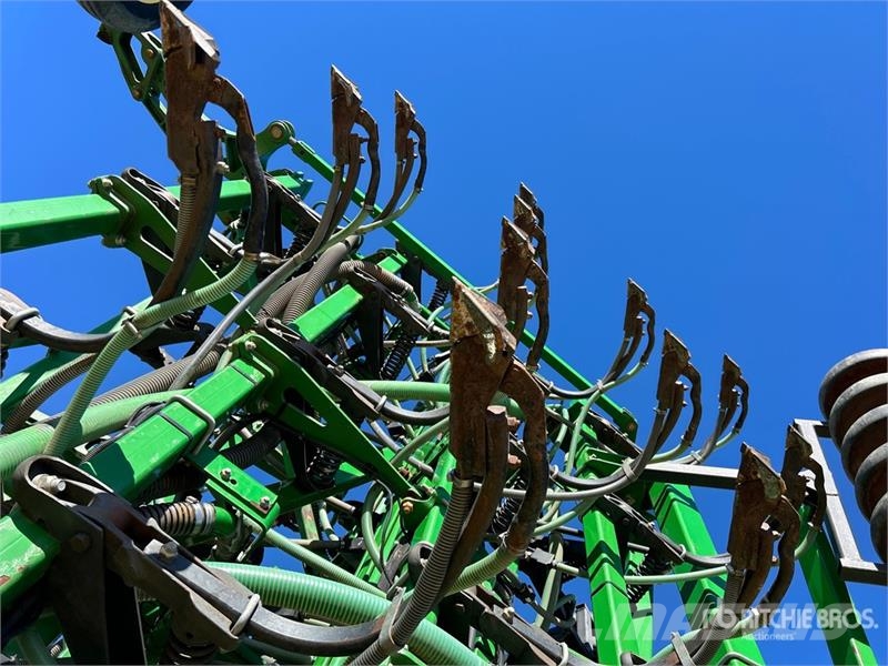 John Deere 1830 61 ft Air Drill 条播机
