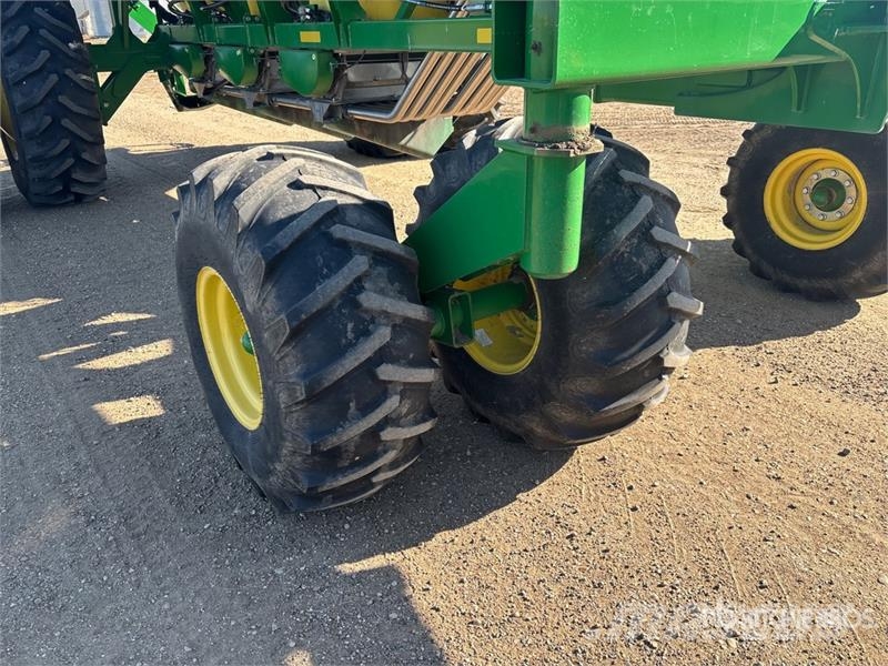 John Deere 1830 61 ft Air Drill Sējmašīnas