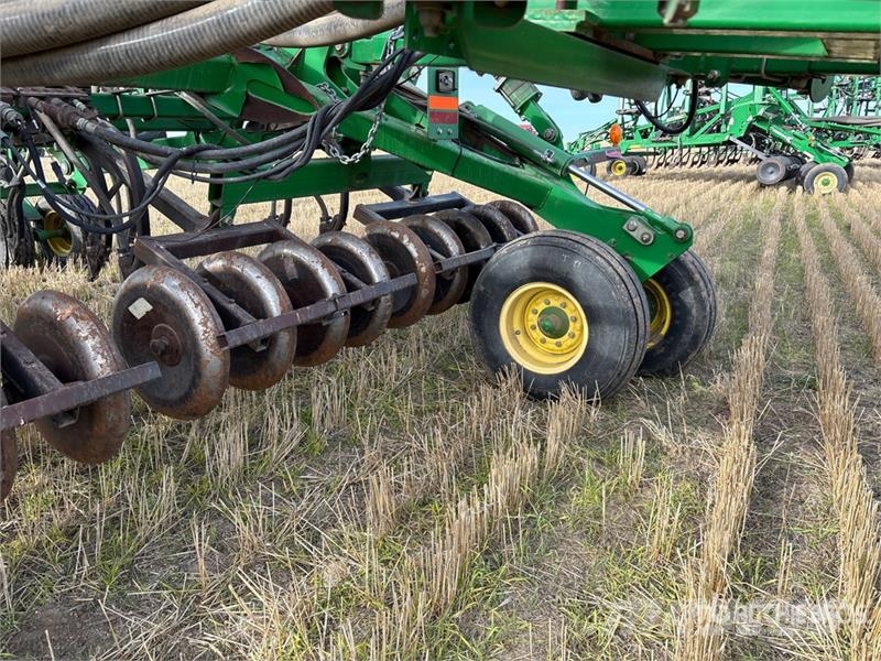 John Deere 1830 61 ft Air Drill 鑽頭