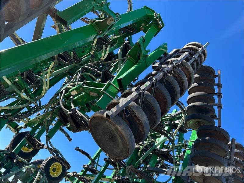 John Deere 1830 61 ft Air Drill 条播机