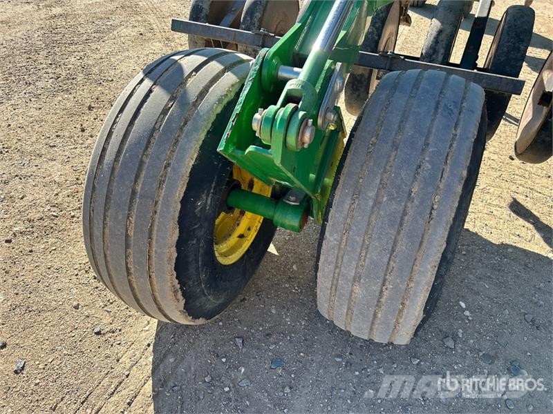 John Deere 1830 61 ft Air Drill 条播机