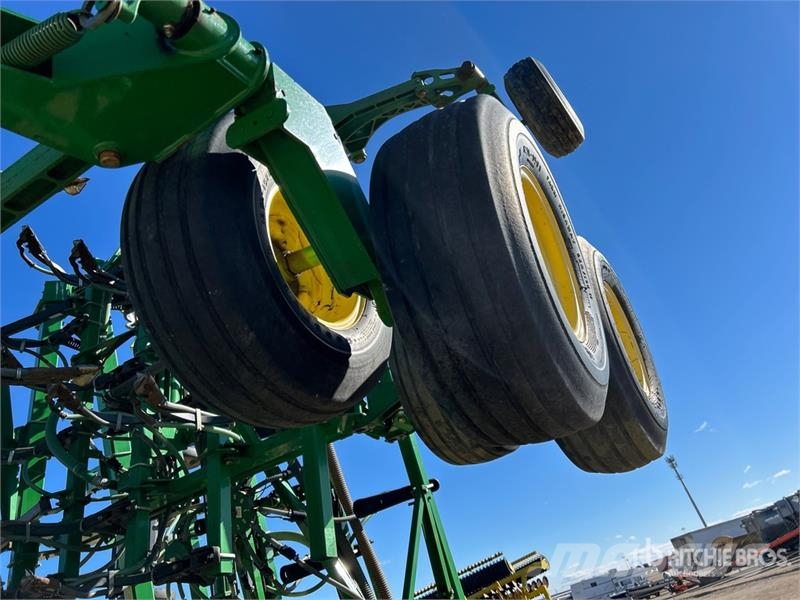 John Deere 1830 61 ft Air Drill 条播机