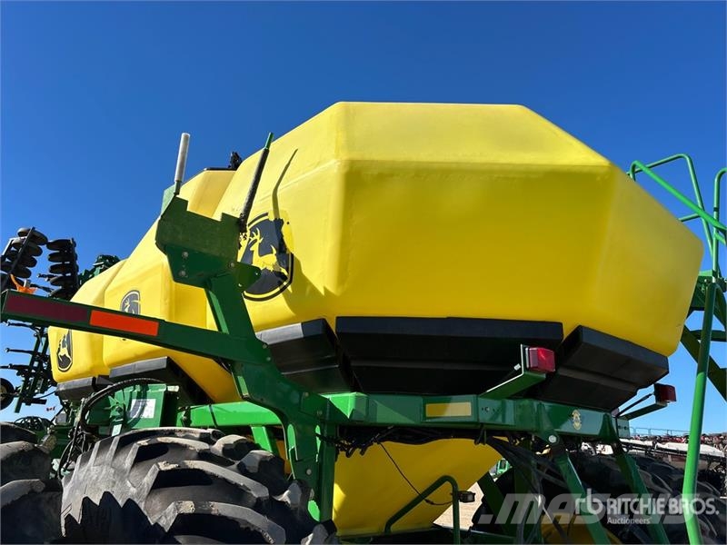 John Deere 1830 61 ft Air Drill 条播机