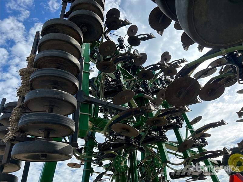 John Deere 1830 61 ft Air Drill 条播机