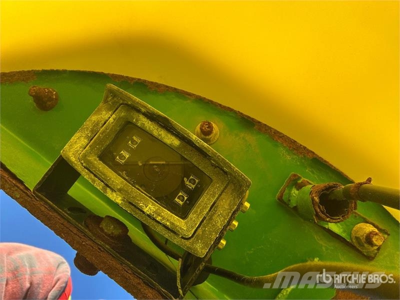 John Deere 1830 61 ft Air Drill 条播机