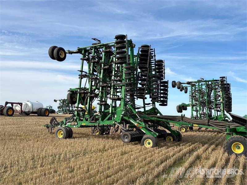 John Deere 1830 61 ft Air Drill 鑽頭