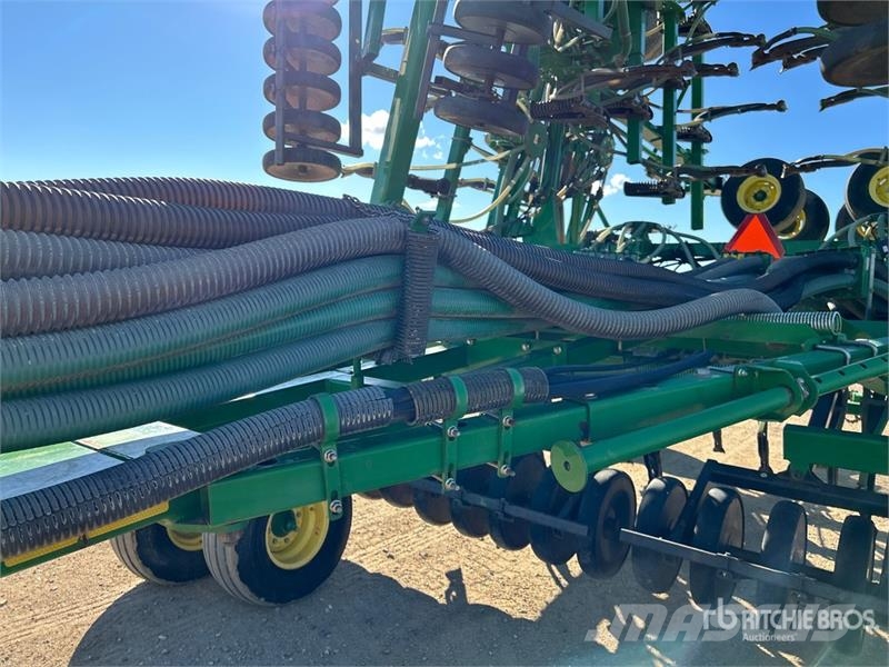 John Deere 1830 61 ft Air Drill 条播机