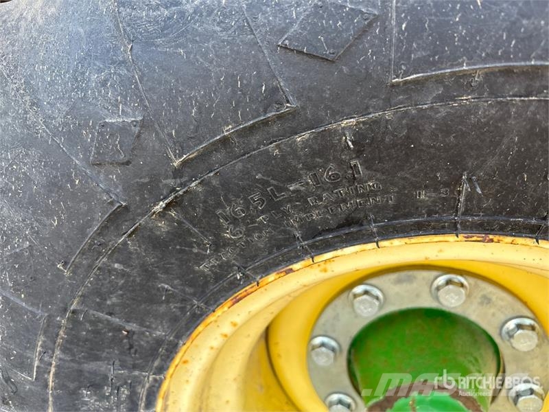John Deere 1830 61 ft Air Drill 鑽頭