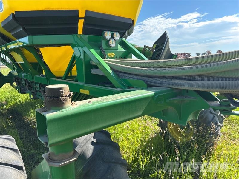 John Deere 1830 61 ft Air Drill 条播机