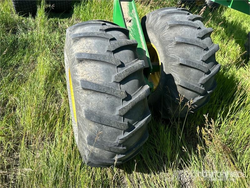 John Deere 1830 61 ft Air Drill 条播机
