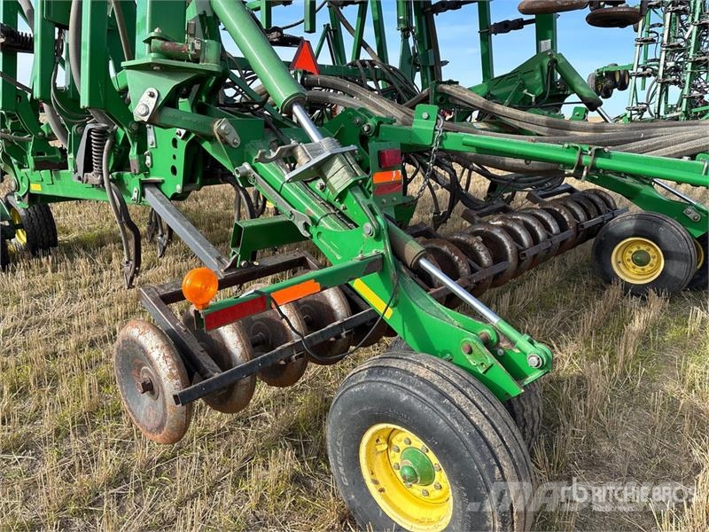 John Deere 1830 61 ft Air Drill 鑽頭