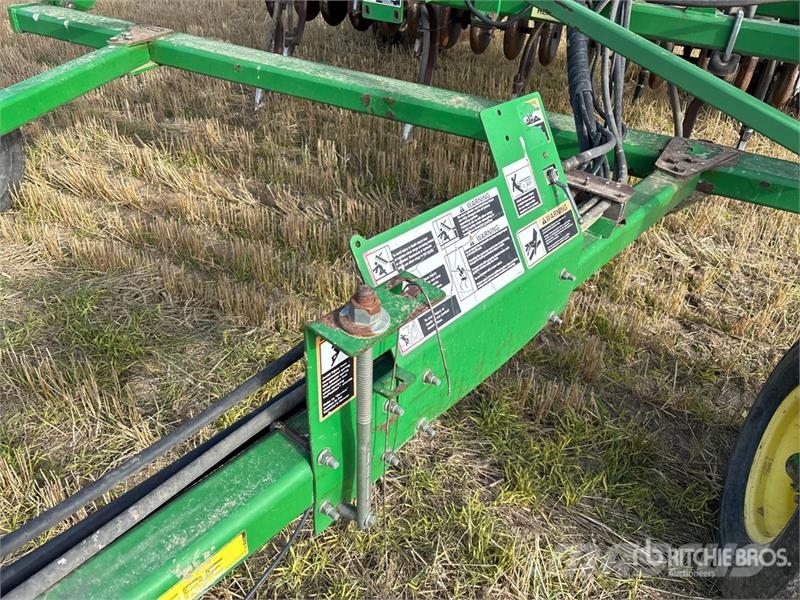 John Deere 1830 61 ft Air Drill 鑽頭