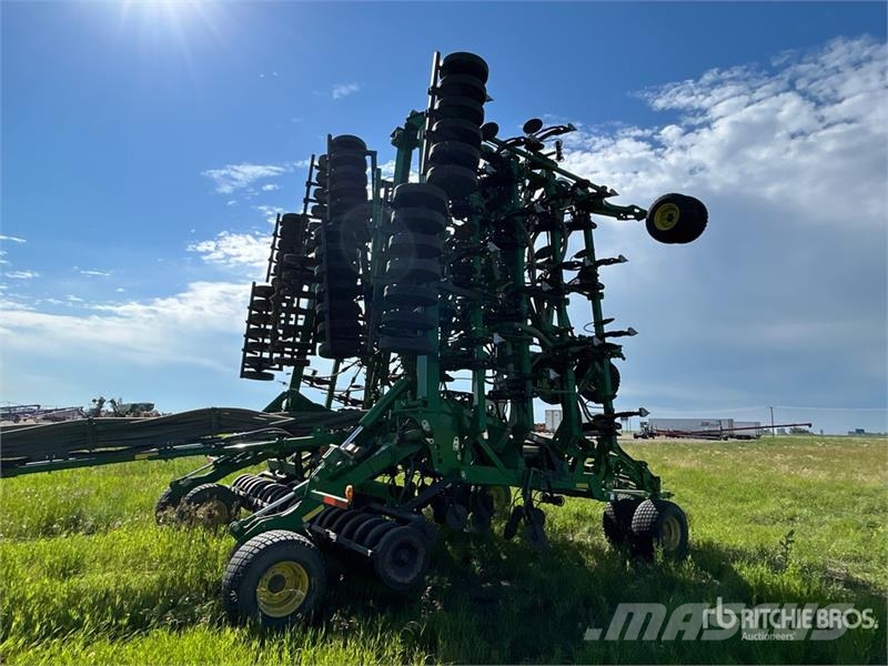 John Deere 1830 61 ft Air Drill 条播机