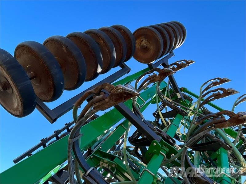 John Deere 1830 61 ft Air Drill 条播机