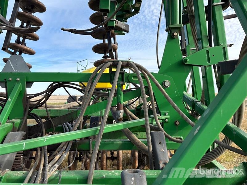 John Deere 1830 61 ft Air Drill 鑽頭